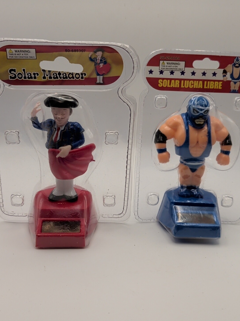 NEW El Matador & Luchador Solar Powered Dancing Bobble Head Dance (I)